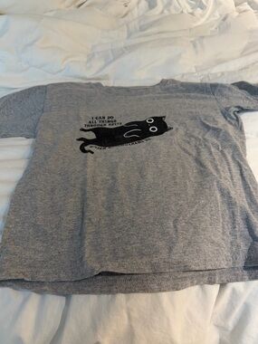 Gray Cat Graphic Tee - Comfort Colors